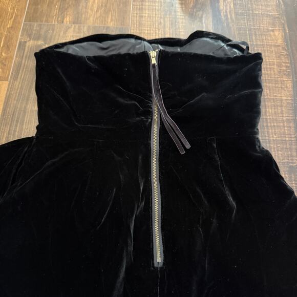 Marc by Marc Jacobs Black Velvet Strapless Mini Dress with Built in Bra - 4 - Picture 10 of 12
